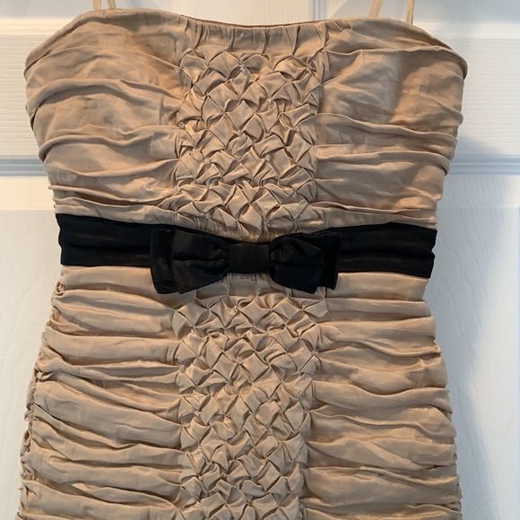 BCBGMAXAZRIA Gold and Black Strapless Evening Dress - Picture 2 of 16